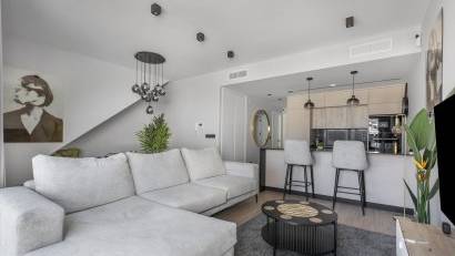 Återförsäljning - Apartment -
Orihuela Costa - Punta Prima