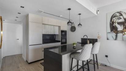 Återförsäljning - Apartment -
Orihuela Costa - Punta Prima