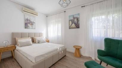Återförsäljning - Villa -
Orihuela - Villamartín-Las Filipinas
