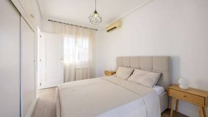 Återförsäljning - Villa -
Orihuela - Villamartín-Las Filipinas