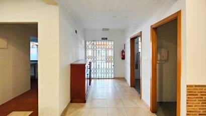Återförsäljning - Commercial Unit -
Torrevieja - La Siesta - El Salado - Torreta