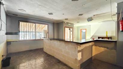 Återförsäljning - Commercial Unit -
Torrevieja - La Siesta - El Salado - Torreta