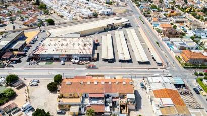 Återförsäljning - Commercial Unit -
Torrevieja - La Siesta - El Salado - Torreta