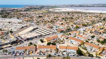 Återförsäljning - Commercial Unit -
Torrevieja - La Siesta - El Salado - Torreta