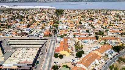 Återförsäljning - Commercial Unit -
Torrevieja - La Siesta - El Salado - Torreta