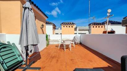 Återförsäljning - Apartment -
Torrevieja - La Mata