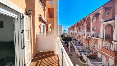 Återförsäljning - Apartment -
Torrevieja - La Mata
