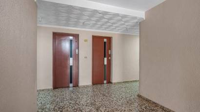 Återförsäljning - Apartment -
Torrevieja - Punta Prima