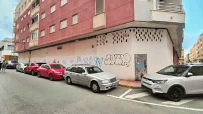 Återförsäljning - Commercial Unit -
Torrevieja - El Acequión - Los Náufragos