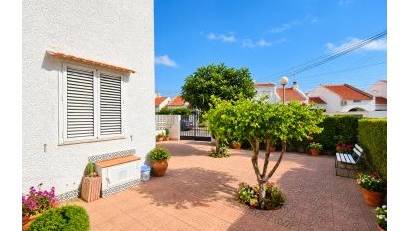 Resale - Townhouse -
Torrevieja