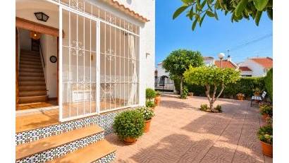 Resale - Townhouse -
Torrevieja
