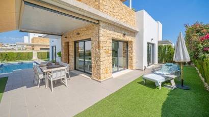 Återförsäljning - Villa -
Ciudad quesada - Lo pepin