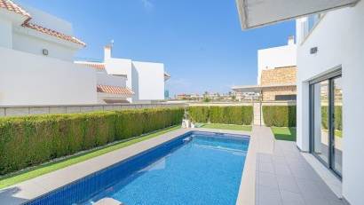 Återförsäljning - Villa -
Ciudad quesada - Lo pepin