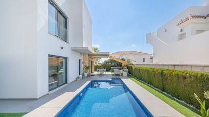 Återförsäljning - Villa -
Ciudad quesada - Lo pepin