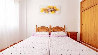 Återförsäljning - Apartment / Duplex -
Torrevieja - Playa de los Locos