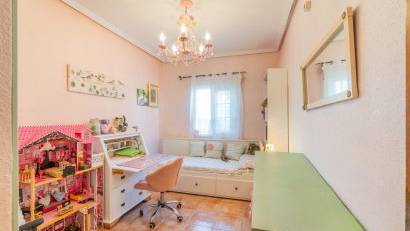 Återförsäljning - Villa -
Orihuela Costa - Los Balcones