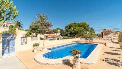 Återförsäljning - Villa -
Orihuela Costa - Los Balcones