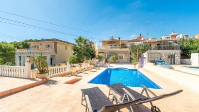 Återförsäljning - Villa -
Orihuela Costa - Los Balcones