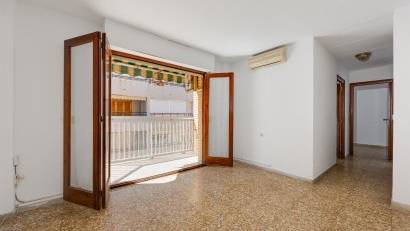 Återförsäljning - Apartment -
Torrevieja - Playa del Acequión