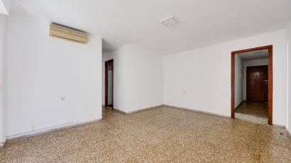 Återförsäljning - Apartment -
Torrevieja - Playa del Acequión