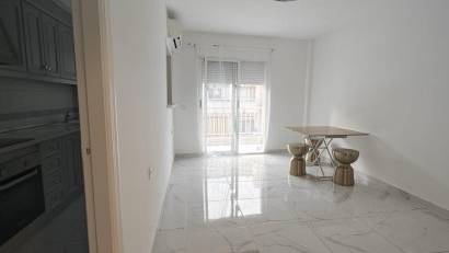 Återförsäljning - Apartment -
Torrevieja - Acequion
