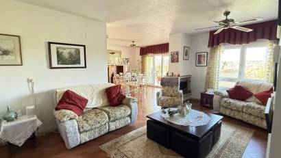 Återförsäljning - Villa -
Dehesa De Campoamor - Las Ramblas Golf