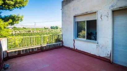 Återförsäljning - Detached villa -
Orihuela - Redovan
