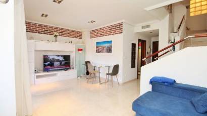 Resale - Apartment -
Cabo Roig