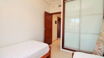 Resale - Apartment -
Cabo Roig