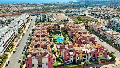 Resale - Apartment -
Cabo Roig