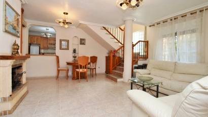 Resale - Villa -
Villamartin - Villamartín