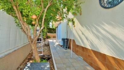 Resale - Villa -
Villamartin - Villamartín
