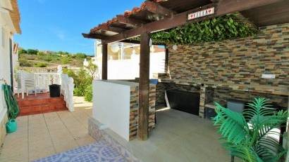 Reventa - Villa -
Villamartin - Villamartín