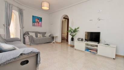 Reventa - Villa -
Villamartin - Villamartín