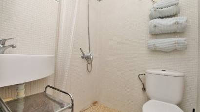 Reventa - Villa -
Villamartin - Villamartín