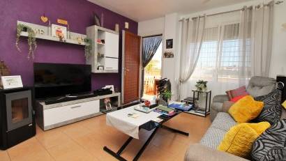 Resale - Townhouse -
Villamartin - Villamartín