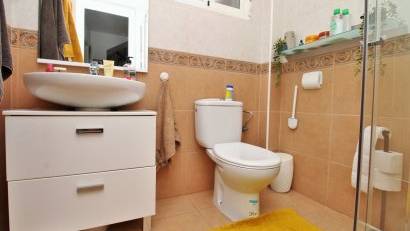 Resale - Townhouse -
Villamartin - Villamartín