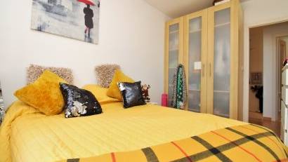 Resale - Townhouse -
Villamartin - Villamartín