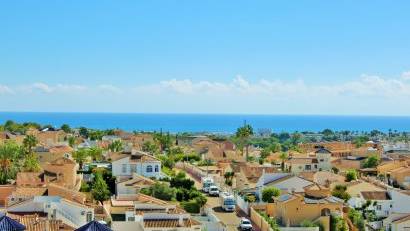 Resale - Townhouse -
Villamartin - Villamartín