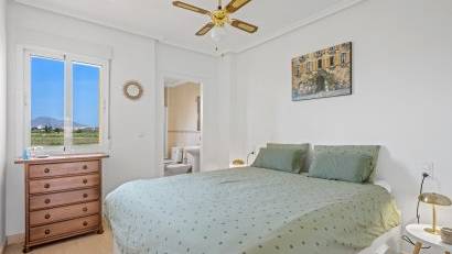 Resale - Apartment -
Daya Nueva