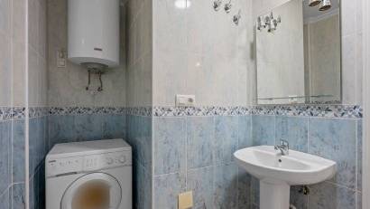 Resale - Apartment -
Daya Nueva