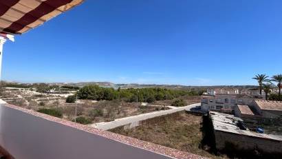 Återförsäljning - Apartment -
Orihuela - Torremendo