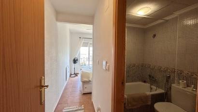 Återförsäljning - Apartment -
Orihuela - Torremendo