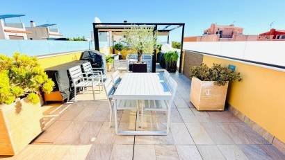 Återförsäljning - Semi detached -
Los Montesinos - La Herada