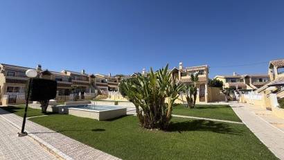 Resale - Apartment -
Villamartin - Villamartín