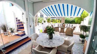Återförsäljning - Radhus -
Villamartin - Orihuela Costa