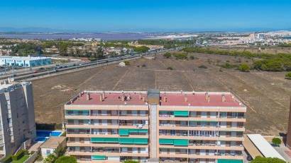 Återförsäljning - Apartment -
Torrevieja - Rocio del mar