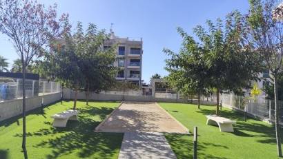 Återförsäljning - Apartment -
Villamartin - Villamartín