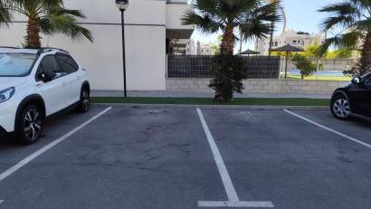 Återförsäljning - Apartment -
Villamartin - Villamartín