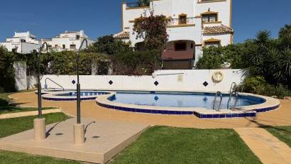 Återförsäljning - Radhus -
Orihuela - Entre Naranjos Vistabella
